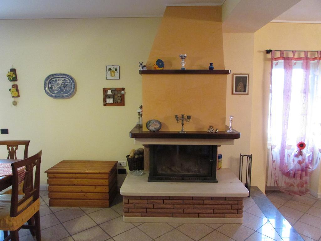 Hostal Casa Antica Rosetta Dolcedo Exterior foto